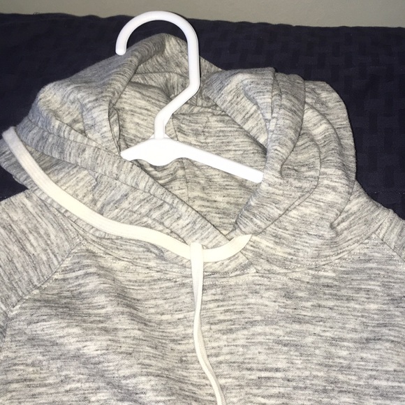 Comfy oversized hoodie - Picture 3 of 5